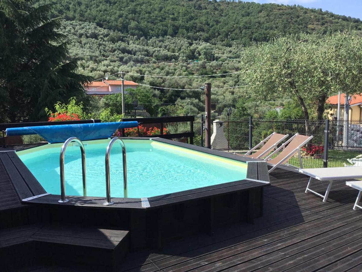Casa Ginni Con Piscina E Giardino Caravonica Exterior foto