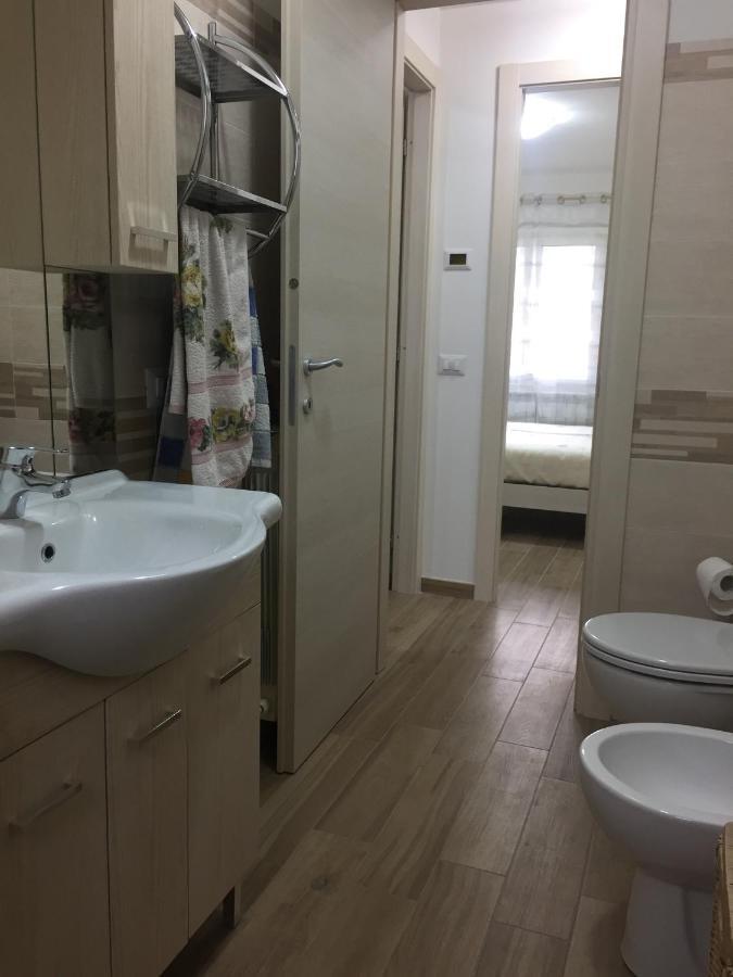 Casa Ginni Con Piscina E Giardino Caravonica Exterior foto